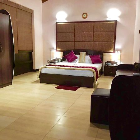 Villa Grand Kandana エクステリア 写真